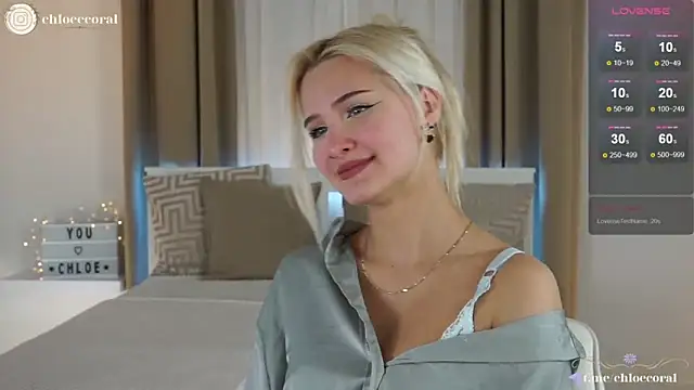 Snapshot of ChloeCoral chatting on 01.13.25 ChloeCoral online show from 01.13.25