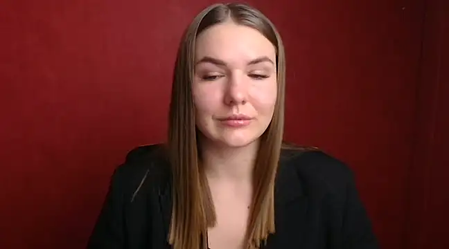 Snapshot of Glory_air chatting on 12.23.24 Glory air online show from 12.23.24