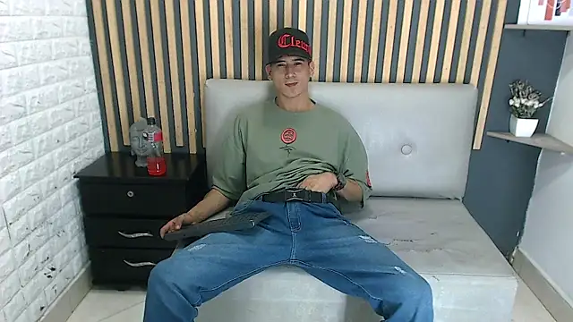 Jhonn Rhyss online show from 01.23.25