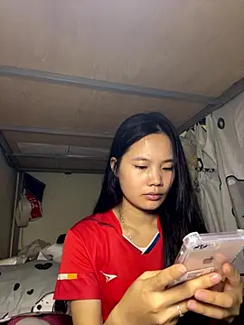 Snapshot of Be-MyMy chatting on 01.18.26 Be-MyMy online show from 01.18.26