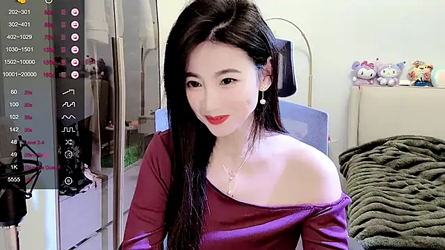 Snapshot of FeiFei-babe chatting on 02.08.25 FeiFei-babe online show from 02.08.25