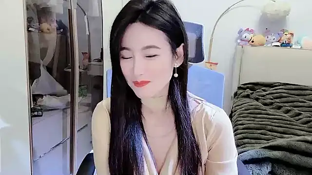 Snapshot of FeiFei-babe chatting on 02.23.25 FeiFei-babe online show from 02.23.25