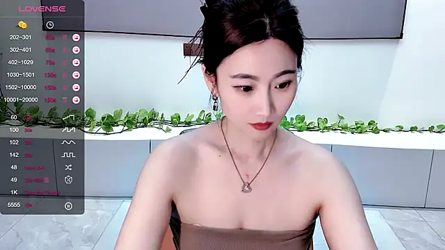 Snapshot of FeiFei-babe chatting on 02.26.25 FeiFei-babe online show from 02.26.25