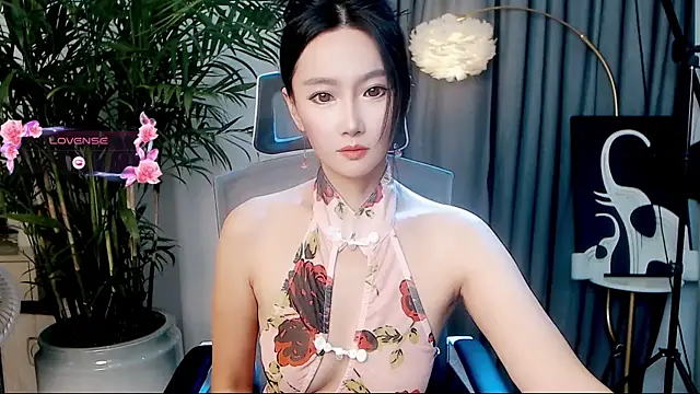 Snapshot of FeiFei-babe chatting on 09.18.25 FeiFei-babe online show from 09.18.25
