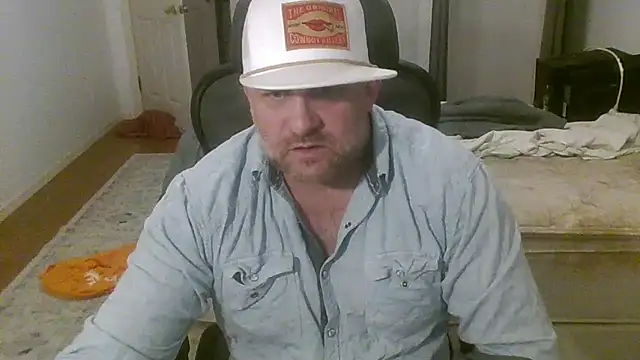 Snapshot of poundyouout69 chatting on 03.15.25 poundyouout69 online show from 03.15.25