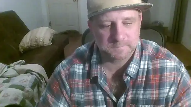 Snapshot of poundyouout69 chatting on 02.12.26 poundyouout69 online show from 02.12.26