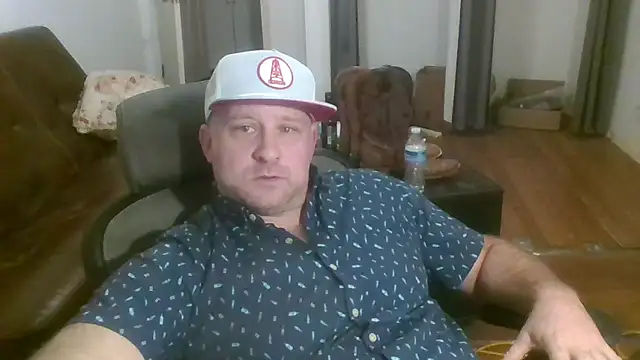 Snapshot of poundyouout69 chatting on 02.20.26 poundyouout69 online show from 02.20.26