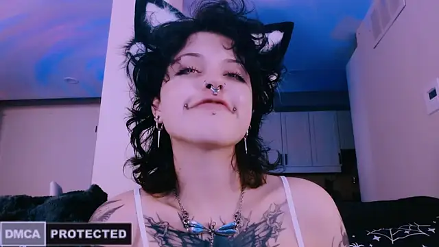 NaughtyLittleFox online show from 03.06.26