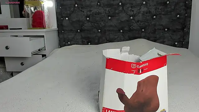 Snapshot of anastasia_danger chatting on 12.27.24 anastasia danger online show from 12.27.24