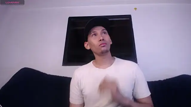 Snapshot of Jaison_halls chatting on 11.07.25 Jaison halls online show from 11.07.25