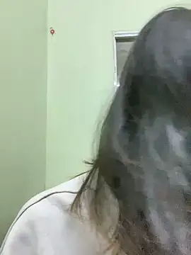 minmin2kk5 online show from 01.26.25