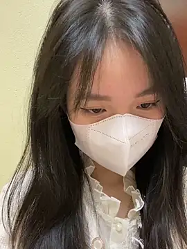 minmin2kk5 online show from 02.08.25