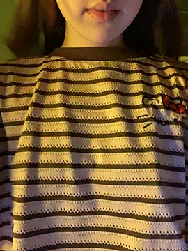 minmin2kk5 online show from 03.07.26