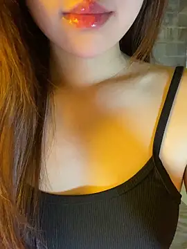 minmin2kk5 online show from 04.11.26