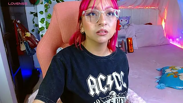 Littlerouse  online show from 02.20.26