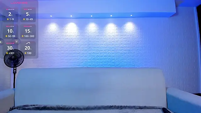 Snapshot of violet_scott chatting on 01.23.25 violet scott online show from 01.23.25