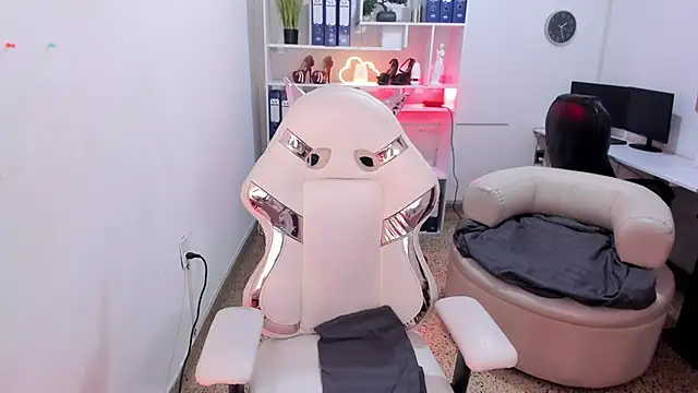 katya nt online show from 10.03.25