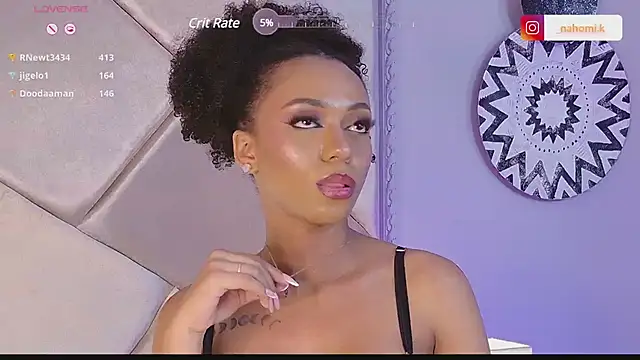 Snapshot of Nahomi_King chatting on 03.11.25 Nahomi King online show from 03.11.25