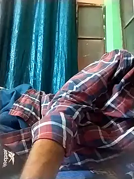 Snapshot of ALWAYSHORNYDADDY chatting on 01.29.25 ALWAYSHORNYDADDY online show from 01.29.25