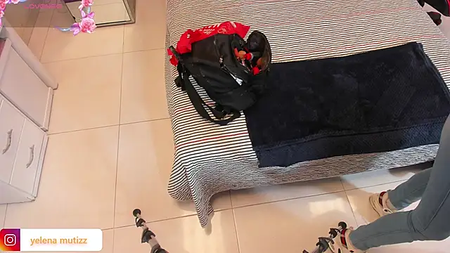 Yelena mutiz online show from 02.27.26