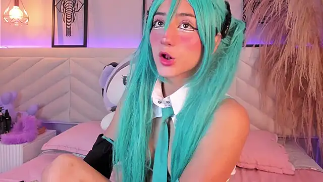 Snapshot of miia__baker chatting on 02.05.25 miia baker online show from 02.05.25