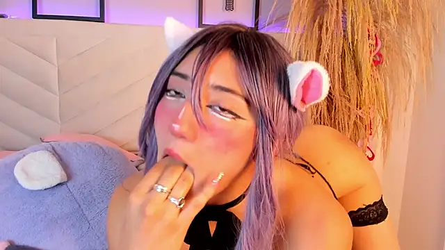 Snapshot of miia__baker chatting on 02.18.25 miia baker online show from 02.18.25