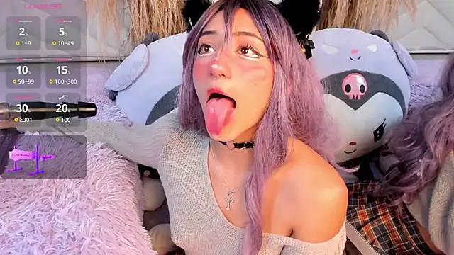 Snapshot of miia__baker chatting on 03.19.25 miia baker online show from 03.19.25