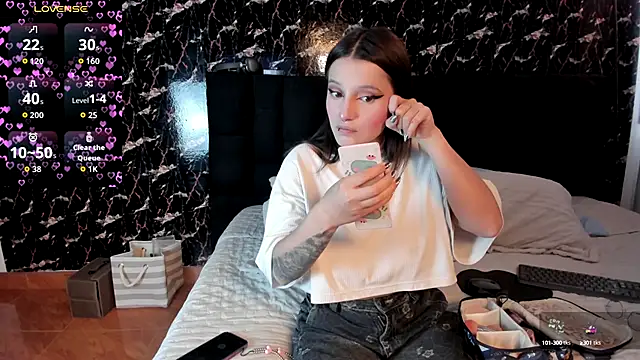 Elecktra sweet online show from 10.15.25