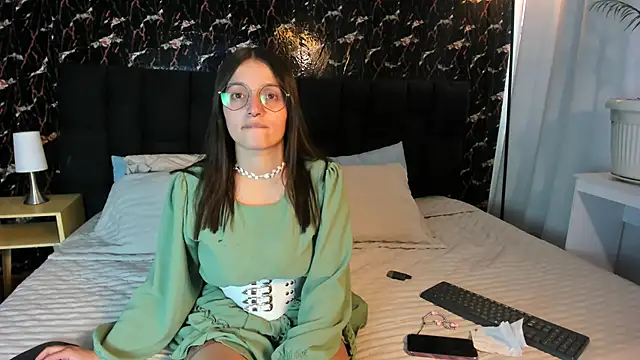 Elecktra sweet online show from 10.18.25