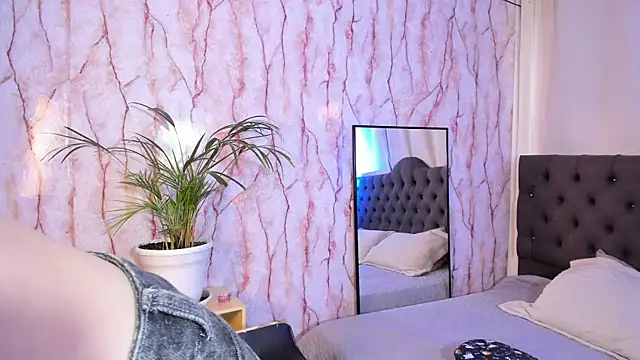 Elecktra sweet online show from 11.18.25