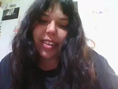 Snapshot of scarletttlove chatting on 06.27.26 scarletttlove online show from 06.27.26