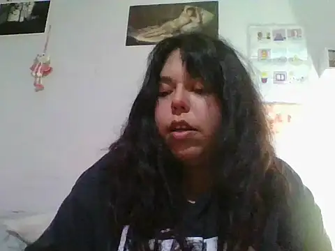 Snapshot of scarletttlove chatting on 07.16.26 scarletttlove online show from 07.16.26