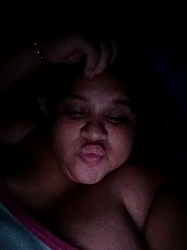 Snapshot of XXTenacion chatting on 10.01.25 XXTenacion online show from 10.01.25