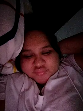 Snapshot of XXTenacion chatting on 10.08.25 XXTenacion online show from 10.08.25