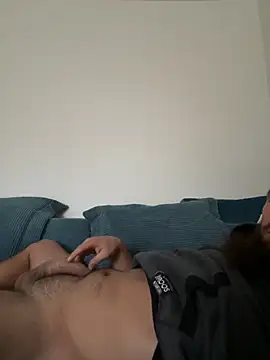 Snapshot of Banana_Boy chatting on 11.07.25 Banana Boy online show from 11.07.25