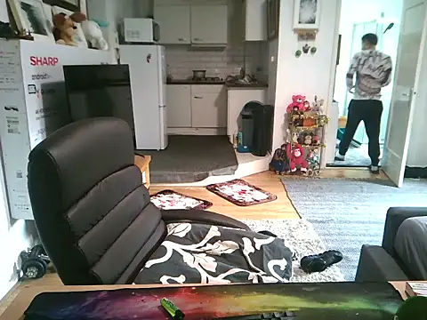 mihaimichael online show from 10.21.25