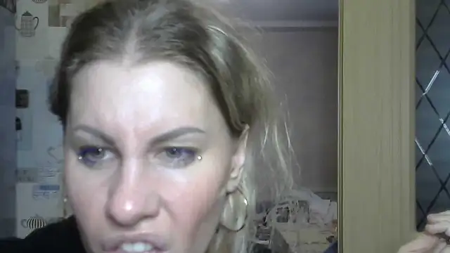 TherestlessKitty online show from 02.21.25