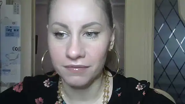 TherestlessKitty online show from 03.05.25