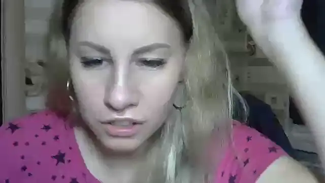 TherestlessKitty online show from 10.10.25