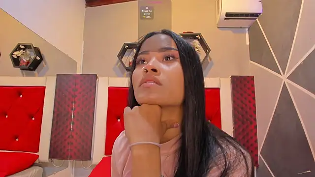 Karoll014 online show from 11.21.25