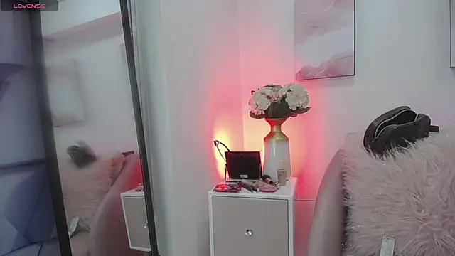 Tayzon Foxxx online show from 12.10.24