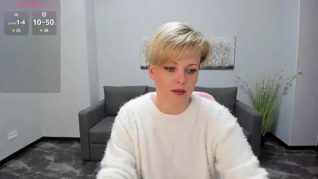 Snapshot of Julia_Wilsone chatting on 01.16.25 Julia Wilsone online show from 01.16.25