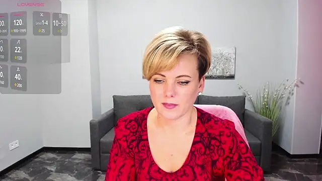 Snapshot of Julia_Wilsone chatting on 01.20.25 Julia Wilsone online show from 01.20.25