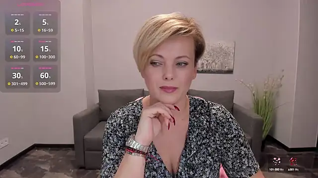 Snapshot of Julia_Wilsone chatting on 02.11.25 Julia Wilsone online show from 02.11.25