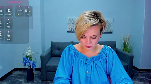 Snapshot of Julia_Wilsone chatting on 09.19.25 Julia Wilsone online show from 09.19.25