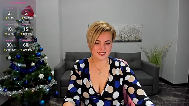 Julia Wilsone online show from 12.17.25
