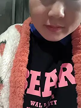 Sweetlove 77 online show from 12.15.24