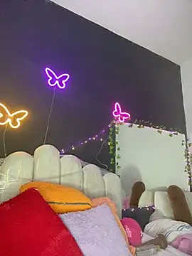 AlisonHoot69 online show from 02.23.25