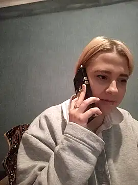 Gussie Bridie online show from 12.04.24