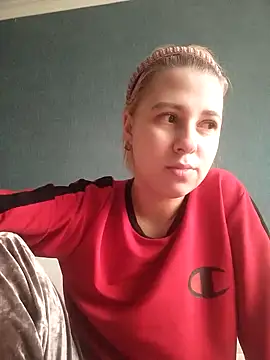 Gussie Bridie online show from 12.14.24